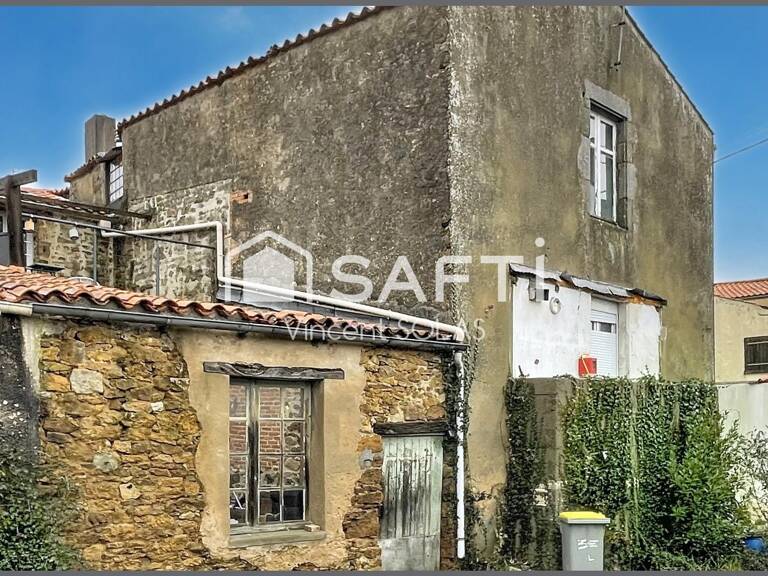 Immeuble de Rapport - Division en 3 Logements + 1 Local Commercial  à   AVRILLE !! — photo 1