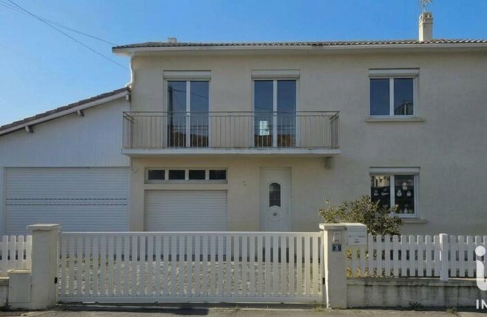 Vente Maison/villa 5 pièces — photo 2