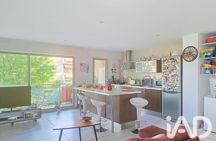 Vente Appartement 3 pièces — photo 2