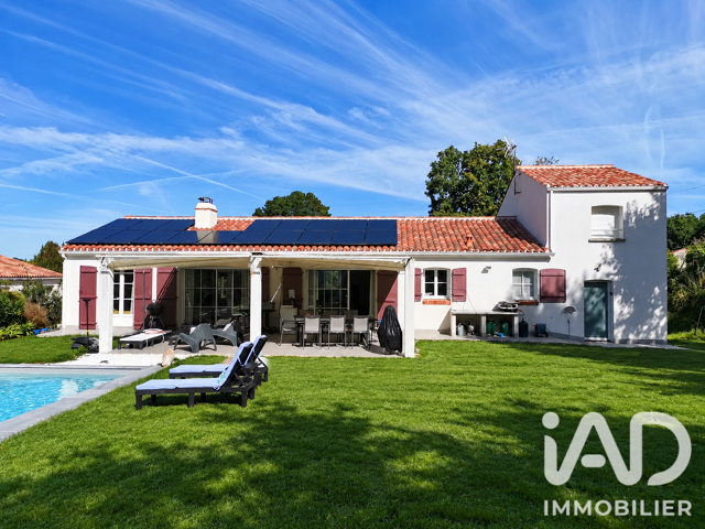 Vente Maison/villa 8 pièces — photo du bien