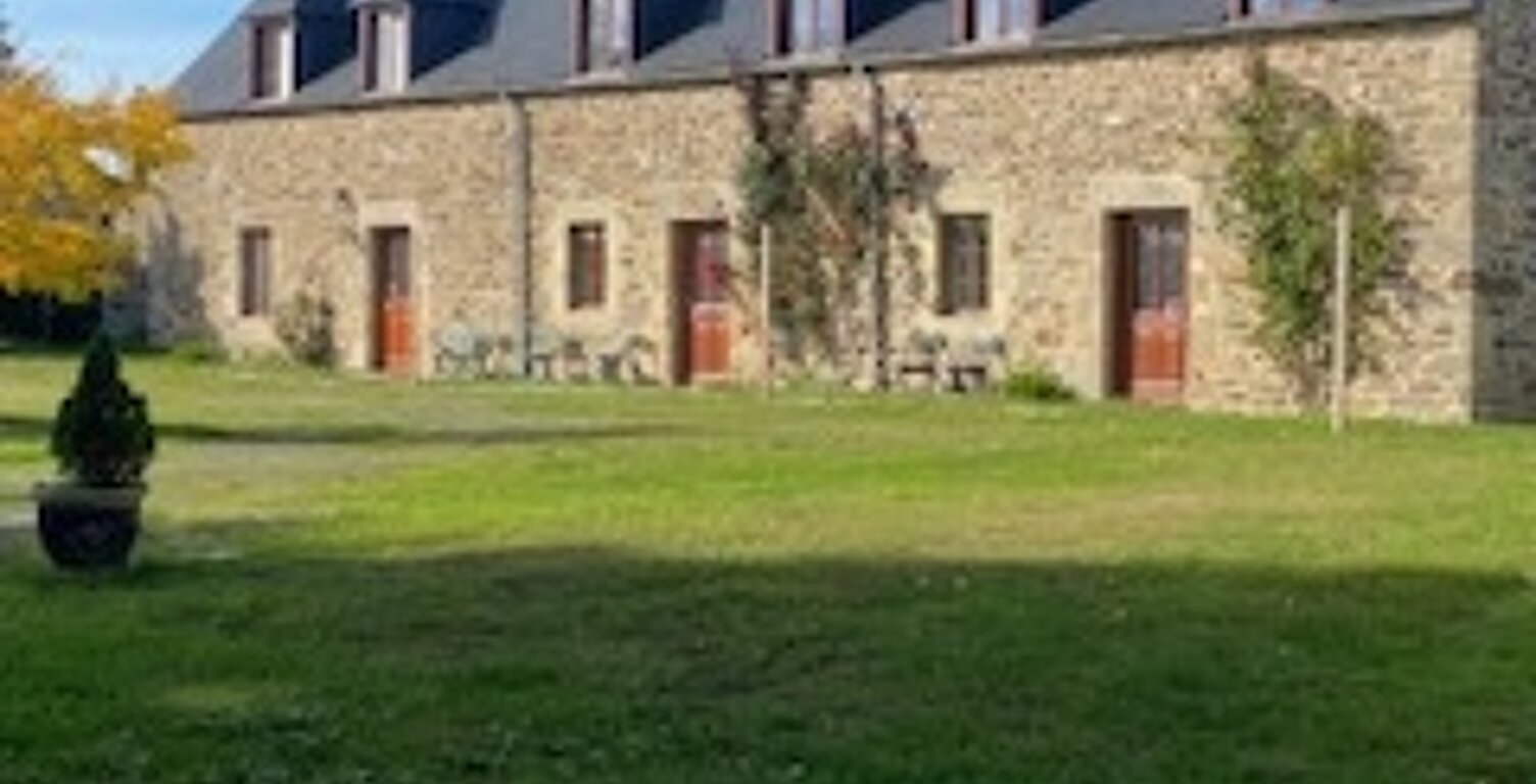 Vente Maison/villa 9 pièces — photo 1