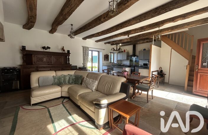 Vente Maison/villa 9 pièces — photo 2