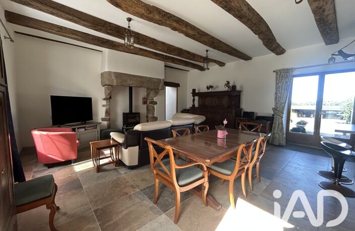Vente Maison/villa 9 pièces — photo 3