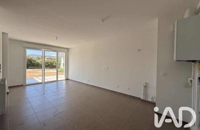 Vente Appartement 2 pièces — photo 2