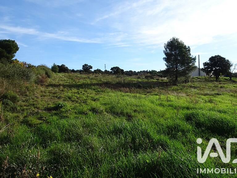 Vente Terrain à bâtir 8 400 m&sup2; — photo 1