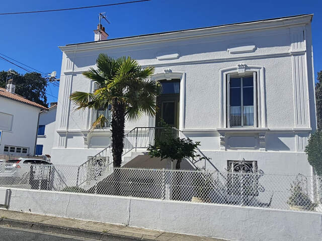 DEMEURE de CARACTERE — photo du bien