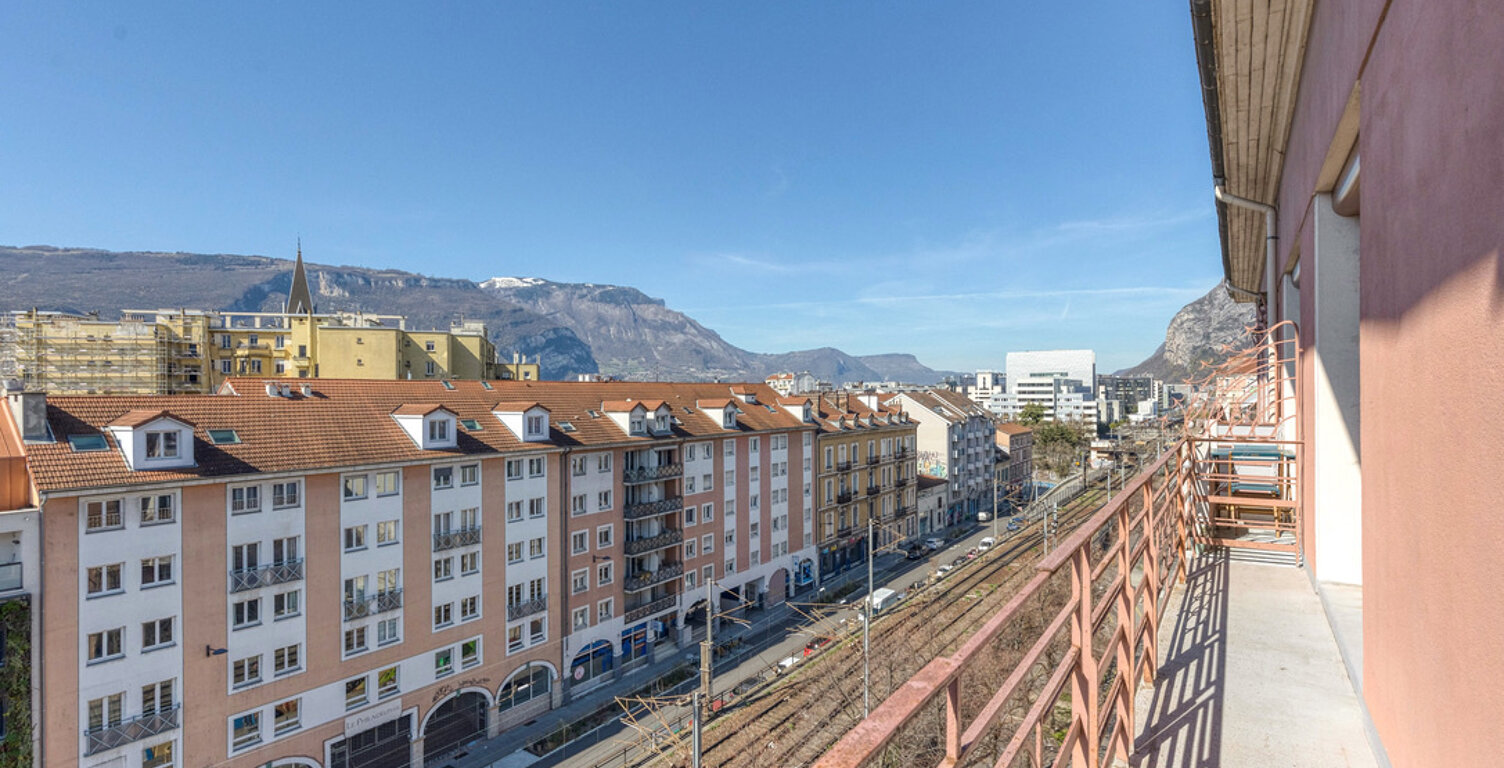 GRENOBLE ESTACADE — photo 1