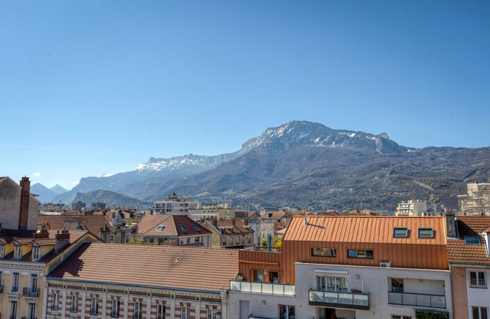 GRENOBLE ESTACADE — photo 2