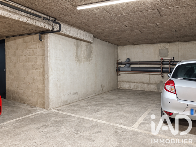 Vente Parking 12 m&sup2; — photo du bien
