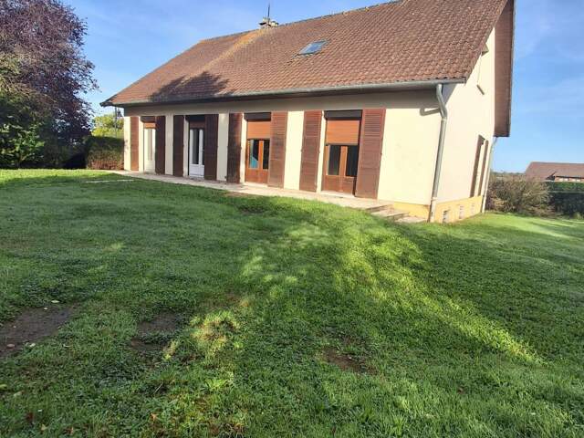 Vente Maison/villa 11 pièces — photo du bien