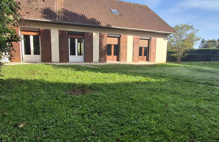 Vente Maison/villa 11 pièces — photo 2