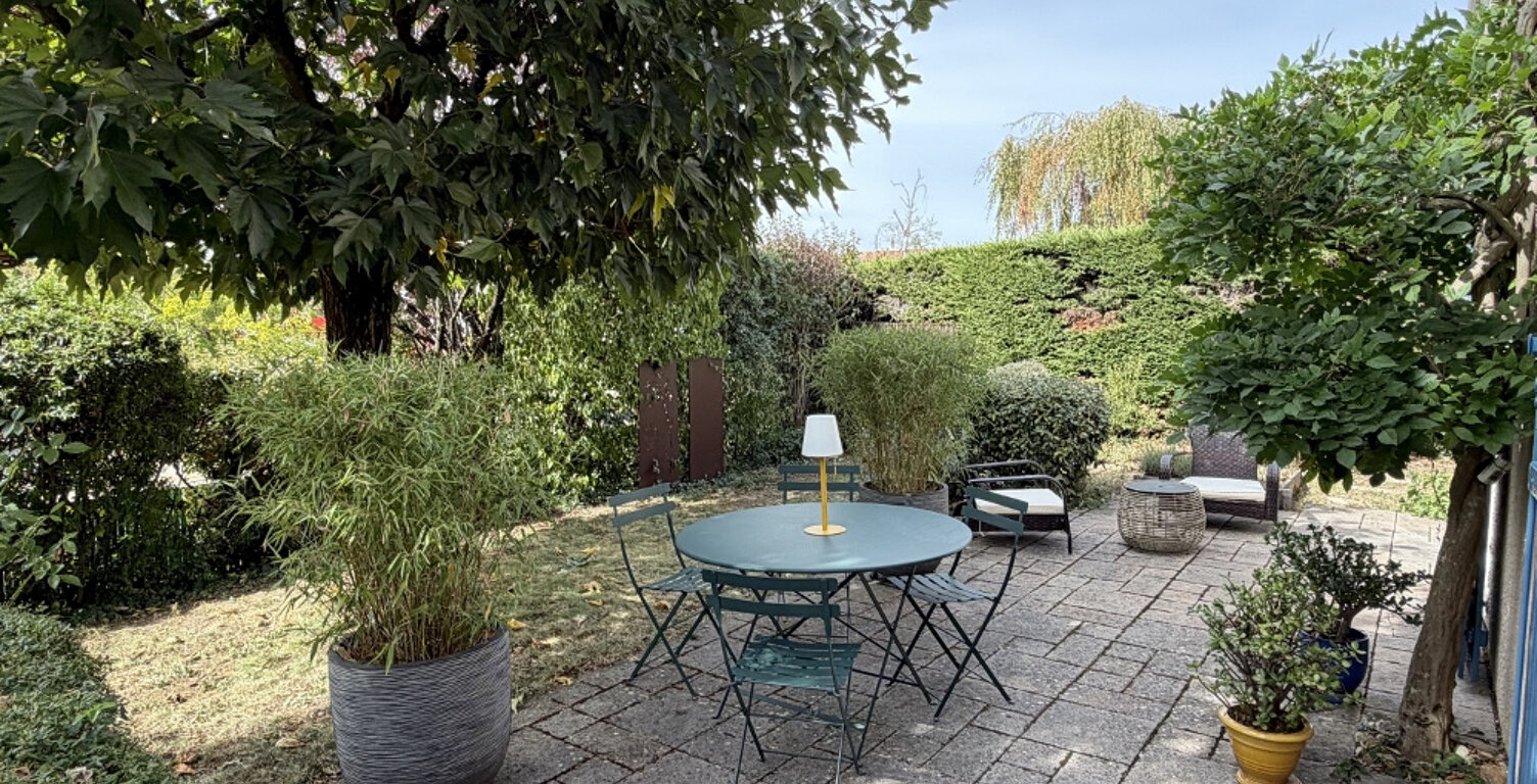 CRAPONNE proche du centre et au calme, belle maison de 124 m — photo 1