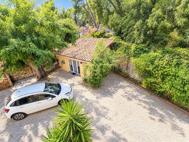 Nîmes, route d'Uzès/La Gazelle, villa 145m2, 4 chs, piscine, parcelle 560m2 — photo 1