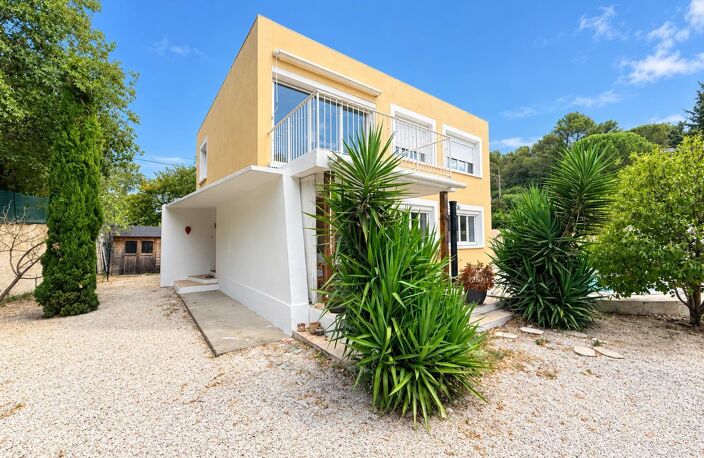 Nîmes, route d'Uzès/La Gazelle, villa 145m2, 4 chs, piscine, parcelle 560m2 — photo 2