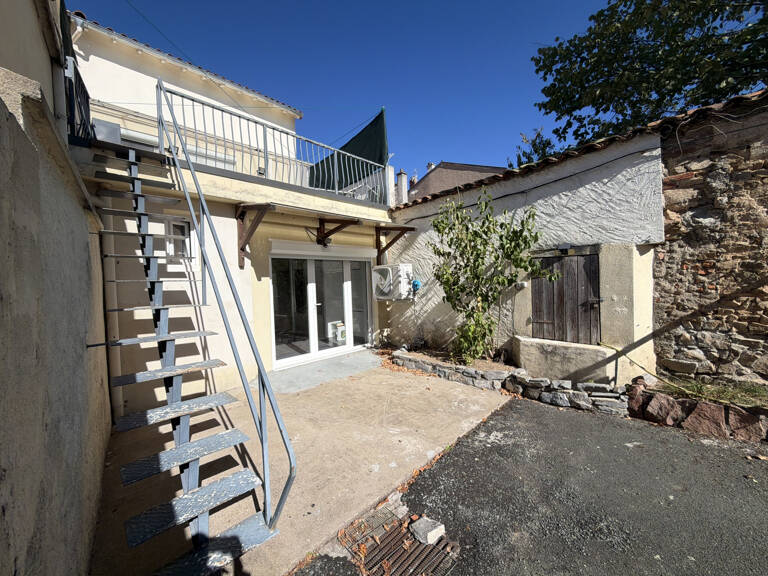 MAISON DE VILLAGE - 5 PIECES - SAINT-JUST-LA-PENDUE — photo 1