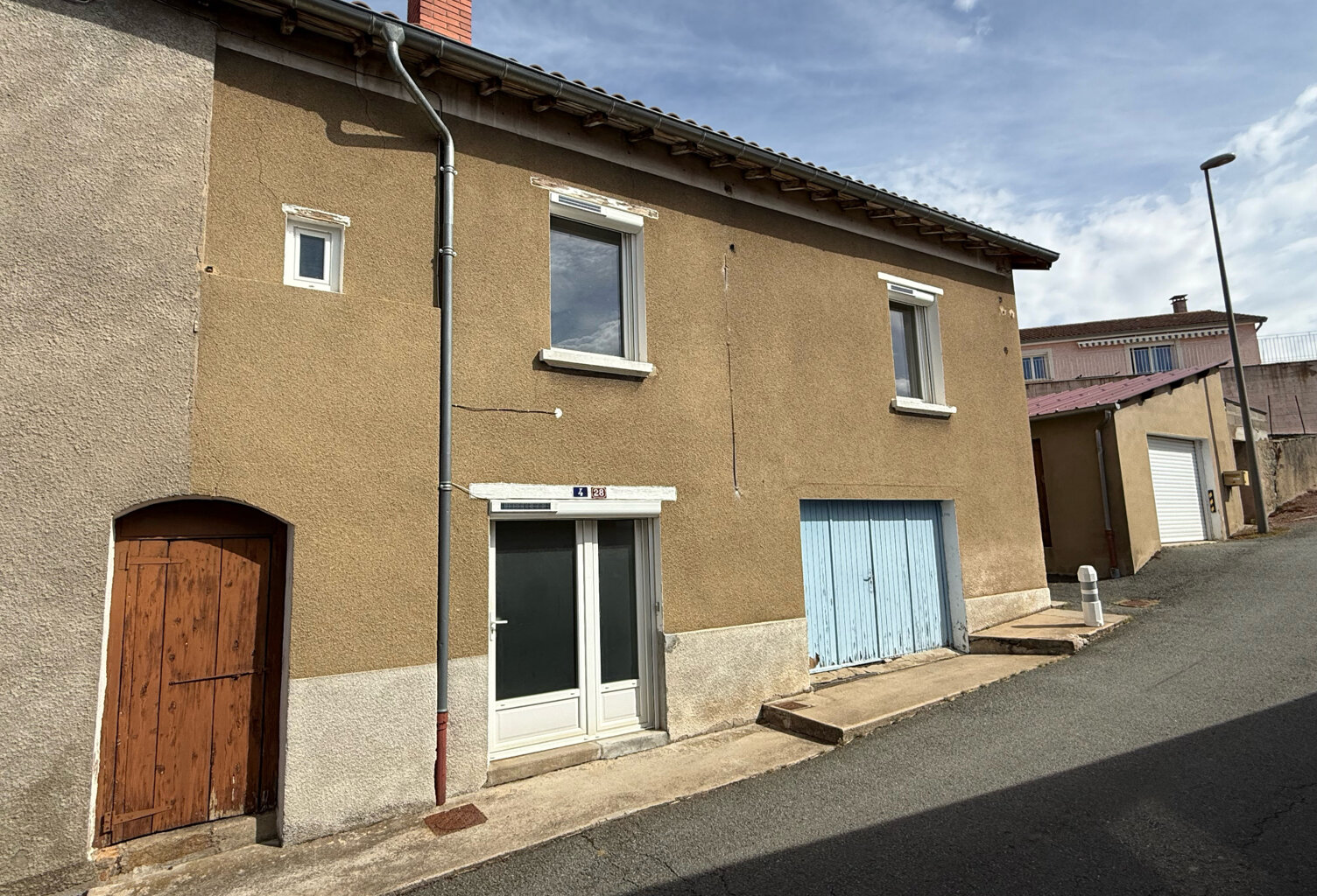 MAISON - 5 PIÈCES - NEULISE — photo 1
