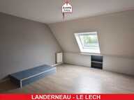FINISTERE - Landerneau (29800) - A VENDRE - MAISON  INDIVIDUELLLE DE 167M² - 7 CHAMBRES - GARAGE - JARDIN DE 1000 M² - FENETRES PVC - DPE C - — photo 4