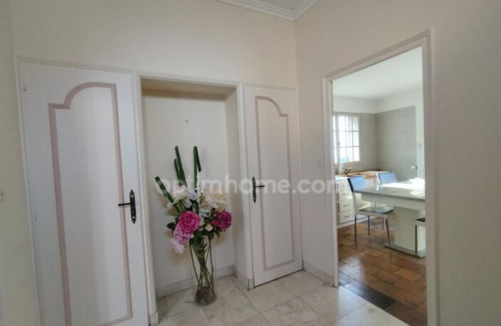 En Charente, ANGOULEME. Maison 145 m², 4 chambres, jardin clos 830 m² et grand garage — photo 2