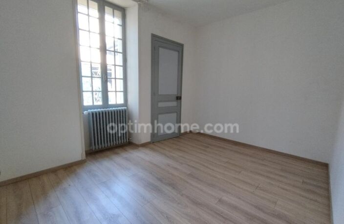En Charente, ANGOULEME. Maison 145 m², 4 chambres, jardin clos 830 m² et grand garage — photo 4