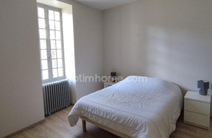 En Charente, ANGOULEME. Maison 145 m², 4 chambres, jardin clos 830 m² et grand garage — photo 5