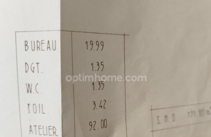 ANGOULEME. Garage de 239 m², jardin clos — photo 3