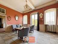 Maison de caractère 213 m² – volumes, dépendances et potentiel — photo 3