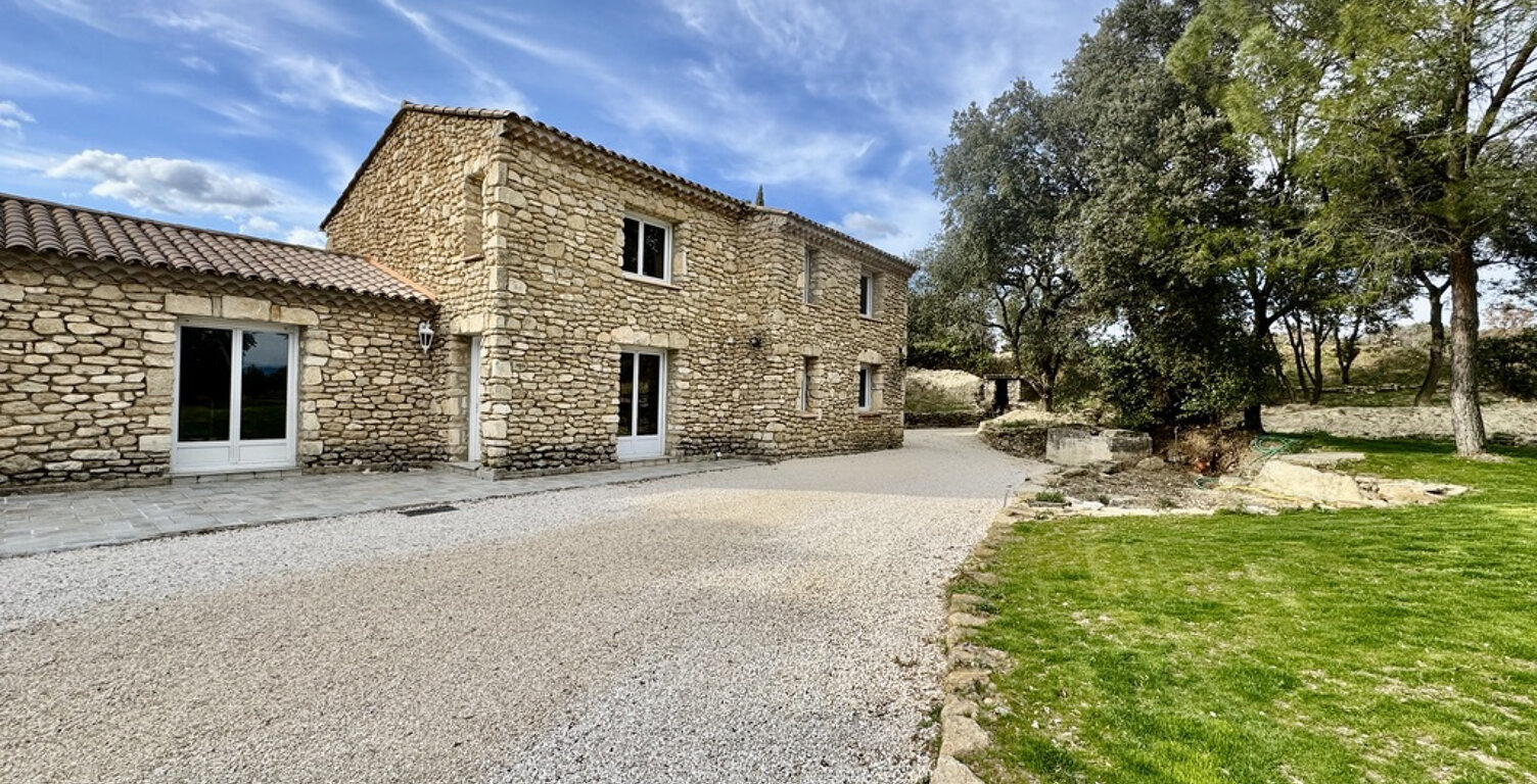 Mas Provençal avec piscine et grand garage — photo 1