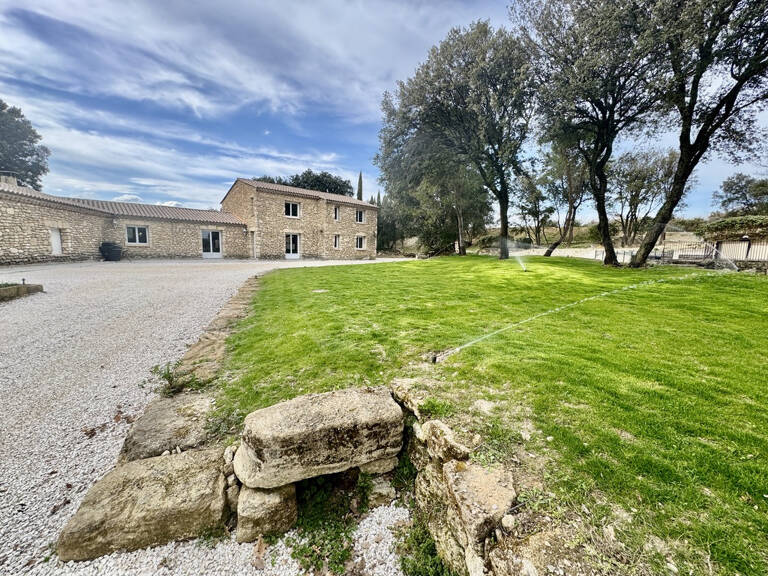 Mas Provençal avec piscine et grand garage — photo 1