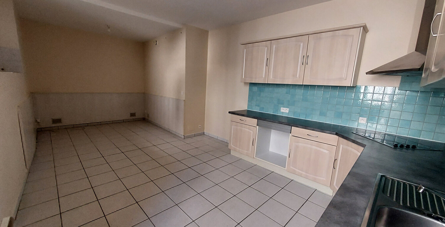 CINTEGABELLE-Maison 5 pièces 93 m2 — photo 1