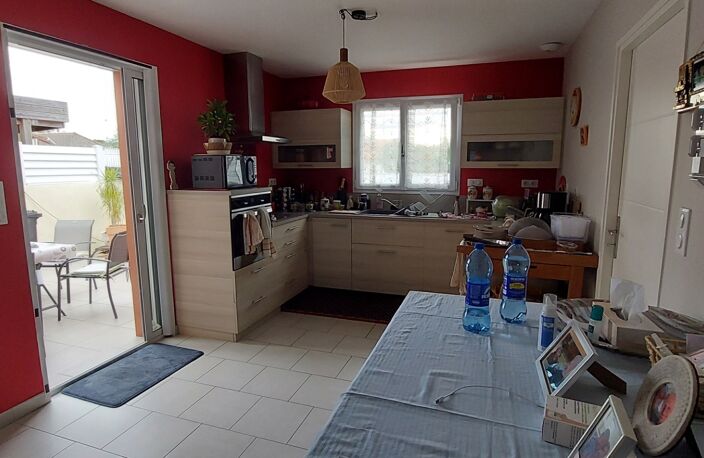 Maison à vendre 6 pièces FONTENAY LE COMTE (85) — photo 3