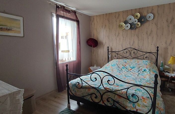 Maison à vendre 6 pièces FONTENAY LE COMTE (85) — photo 4