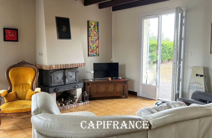 Maison à vendre 4 pièces PORT D'ENVAUX (17) — photo 3