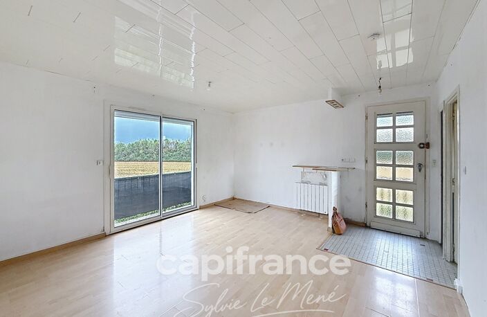 Maison à vendre   PONTIVY – MAISON À LA CAMPAGNE AVEC GARAGE ET TERRAIN DE 429 M² — photo 3