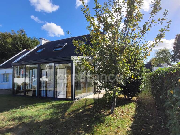 Maison individuelle à vendre 5 pièces SAINT EVARZEC (29) de 115 m2 avec 4 chambres — photo 1