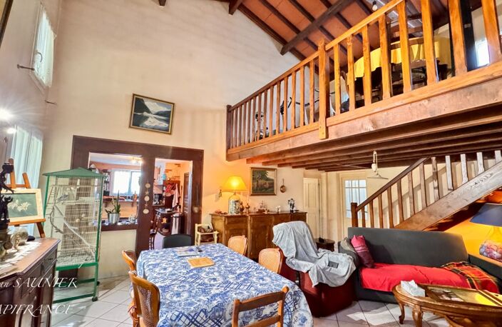 Maison de campagne à vendre 7 pièces GARREVAQUES (81) — photo 2