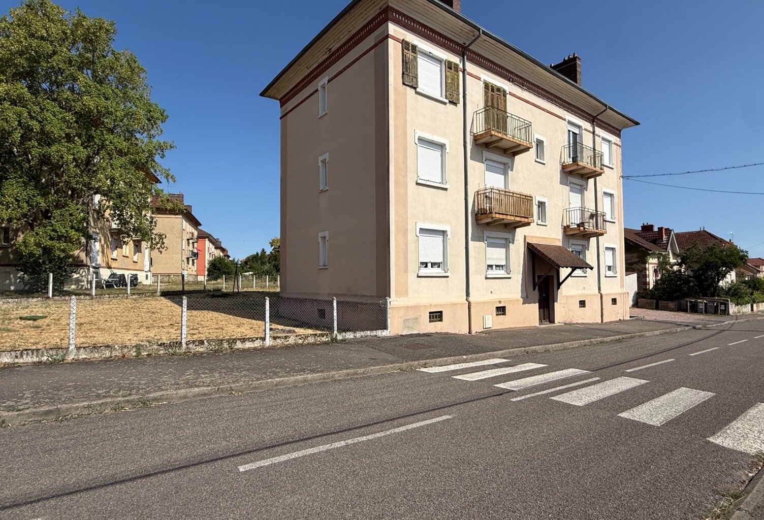 Exclusivité Capifrance - Immeuble de rapport à vendre PARAY LE MONIAL (71) — photo 1