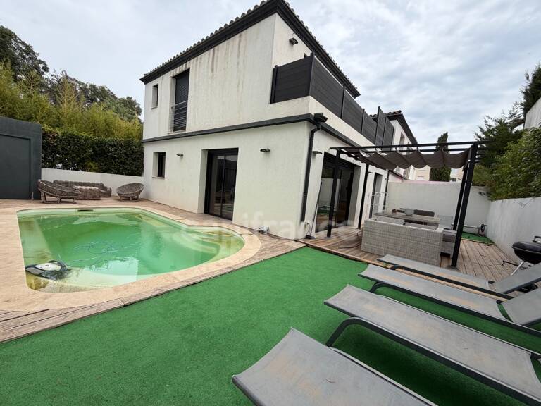 Maison à vendre 4 pièces SAINT AYGULF (83), piscine, jacuzzi,2 terrasses, jardin — photo 1