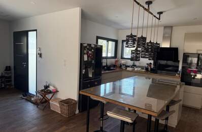 Maison à vendre 5 pièces SAINT JEAN D'ILLAC (33) — photo du bien