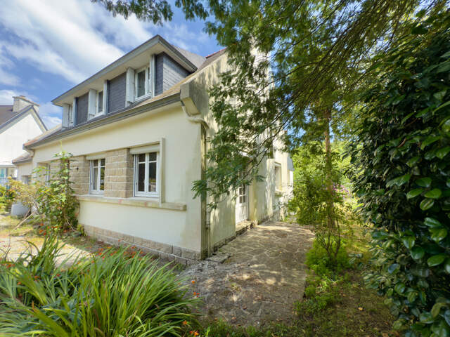 À vendre, Maison 5 chambres + hangar sur 1893 m² de terrain divisible,  à 1 km des plages de Bénodet — photo du bien