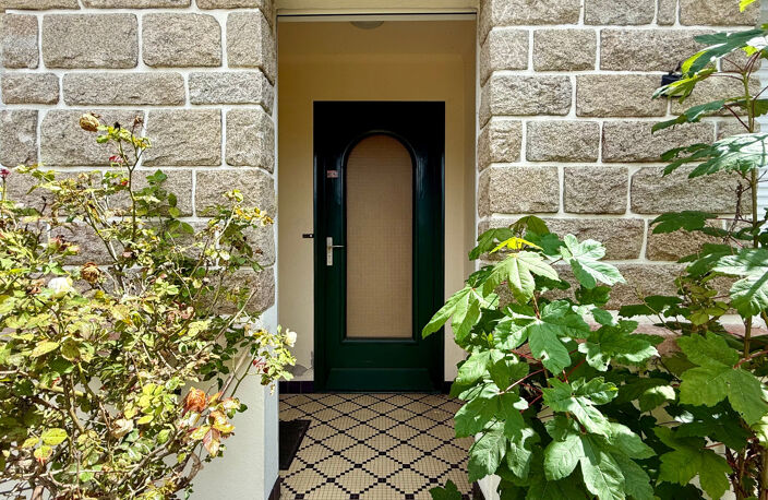 À vendre, Maison 5 chambres + hangar sur 1893 m² de terrain divisible,  à 1 km des plages de Bénodet — photo 2