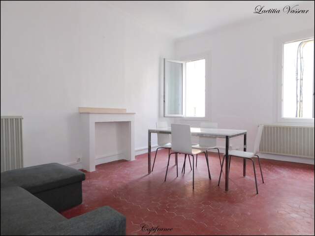 Dpt Bouches du Rhône (13), à louer LA CIOTAT appartement T2 de 40,32 m² — photo du bien