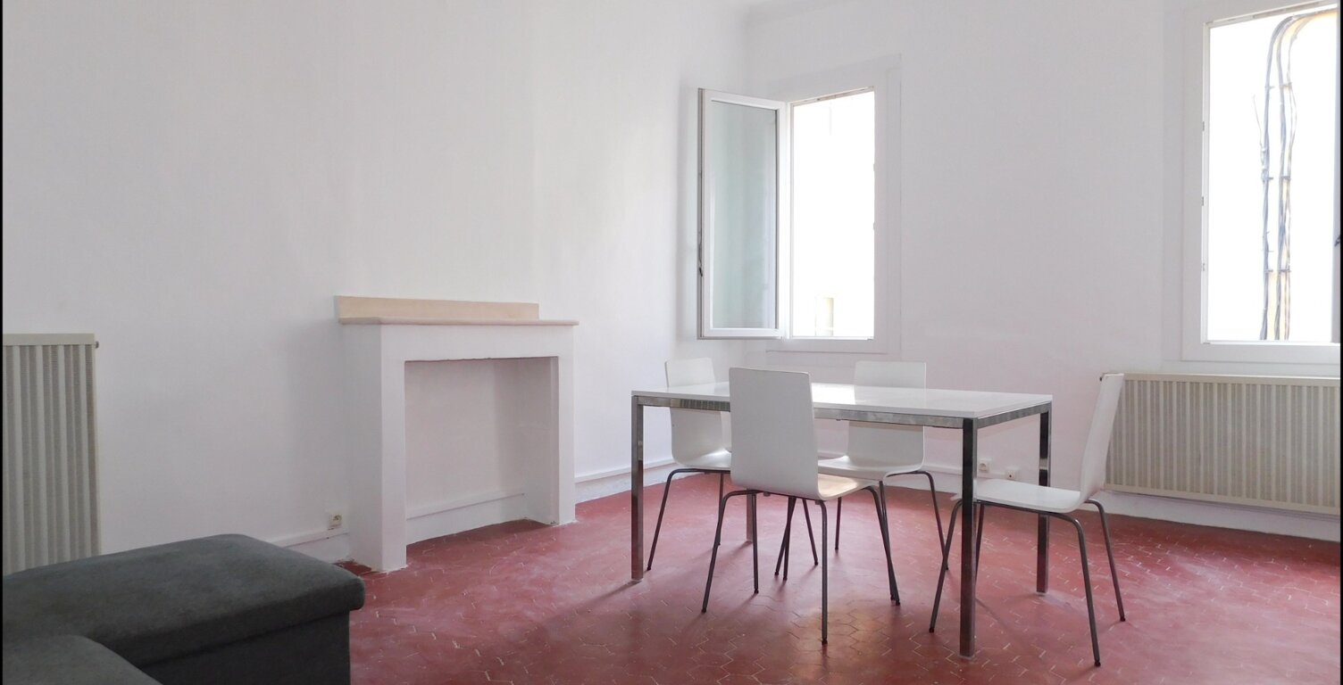 Dpt Bouches du Rhône (13), à louer LA CIOTAT appartement T2 de 40,32 m² — photo 1