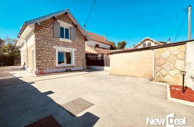 Exclusivité – Maison en pierre rénovée à Besançon — photo du bien