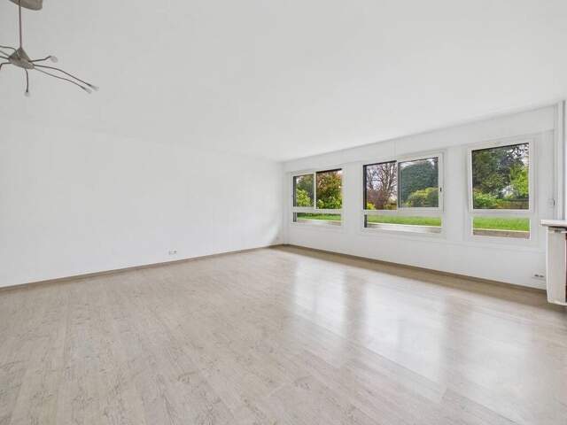 Appartement de 103m2 à louer sur Garches — photo du bien