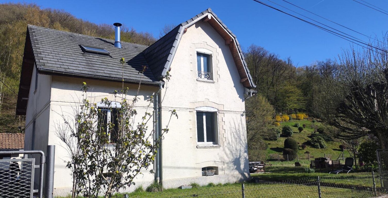 PLANCHER-Bas : Maison 124m² sur un terrain de 6364 m² — photo 1