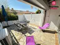 VILLA CLUB EXCLUSIVE SANARY-SUR-MER : Terrasse, Piscine, Plage 5 min — photo 4