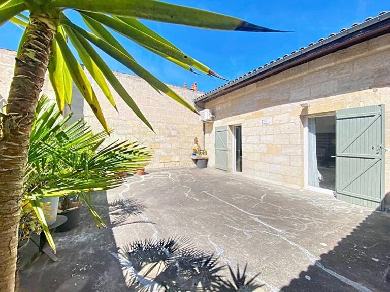 Comme une maison !! Grand appartement 2 chambres, 3 possibles, avec grande terrasse — photo 1