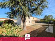 Maison  4 pièce(s) 91 m2 Chateaubernard — photo 2