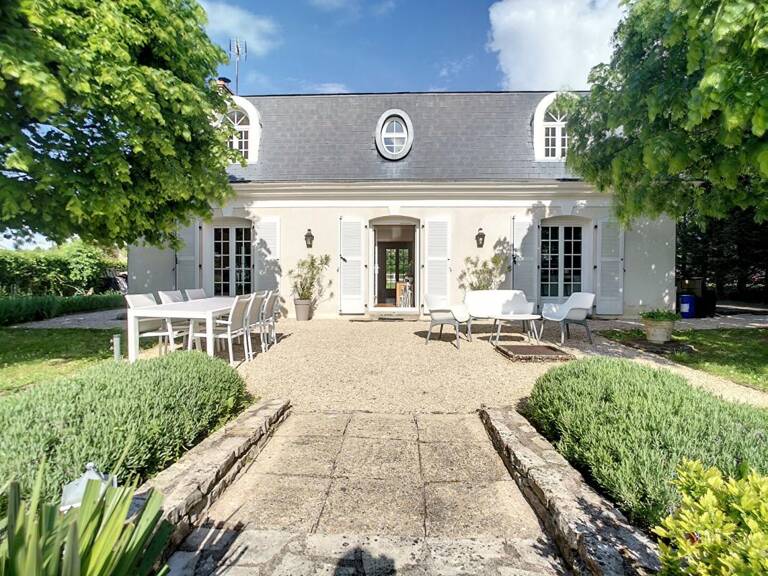 Appartement Cosne Cours Sur Loire 5 pièce(s) 155.80 m2 — photo 1