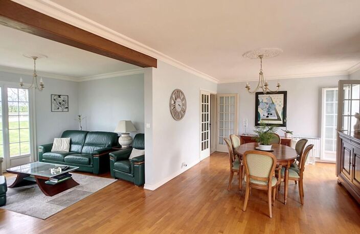 Appartement Cosne Cours Sur Loire 5 pièce(s) 155.80 m2 — photo 4